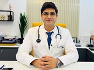 Dr. Navnit Haror