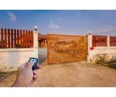 Top Gate Motor Sliding Systems For Easy Access