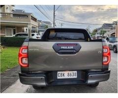 Used   Toyota Hilux Pickup - 2