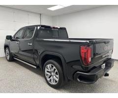 GMC Sierra   Denali Crew Cab 4WD - 4