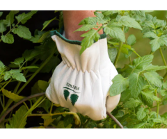 Protective Long Gardening Gloves Built for Tough Tasks