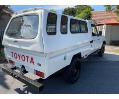 TOYOTA DIESEL LANDCRUISER 4.2 D PICK -UP 4x4 MANUAL 79 SERIES - 9