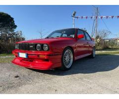 BMW M3 E30 - REPLICA 4.4 V8 - 3