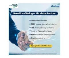 Build a side income & earn more by Joining Alice Blue’s Sub Broking Community.