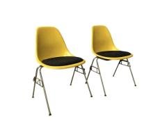 Vintage Charles Eames Chair