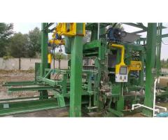 HOLLOW BLOCK & PAVING BLOCK MACHINE AUTOMATIC   USD - 2
