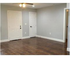 Modern 2-Bedroom Flat with Comfort &amp Style Ready to Move In - 4