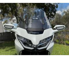 Honda Gold Wing Tour Automatic DCT - 3