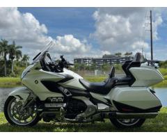 Honda Gold Wing Tour Automatic DCT - 4