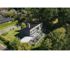 Stijlvolle Vrijstaande Villa met Ruime Tuin in Enschede - 10