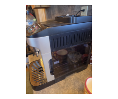 Delonghi ECAM SB Magnifica Evo Automatic Espresso Machine Silver Coffee Box - 3