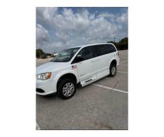 Dodge Grand Caravan wheelchair van - 3