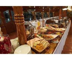 Dubai Creek Dhow Cruise With Dinner on a Traditional Dhow - 2