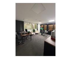 Premium 464m Office Floor on Avenida da Liberdade Lisbon Center with 4 Parking Spaces