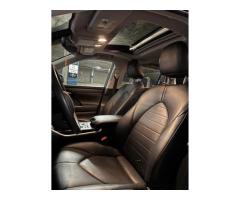 Neatly Used Toyota Highlander XLE - 3