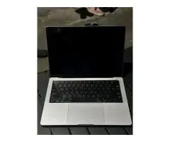 MacBook Pro M1 Pro 14-inch - 4