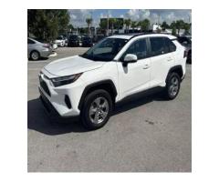 Toyota Rav4 XLE   used