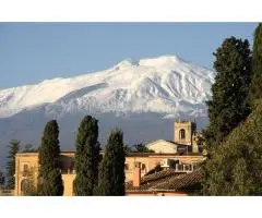 Winter Holidays in Sicily Beaches, Snow & Festive Culture - 2