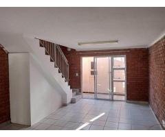 2 Bed Duplex Apartment in Wynberg, Cape Town - 4