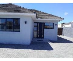 2 Bed House in Crawford Southern Suburbs, Cape Town - 3