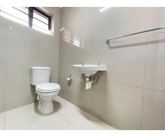 2 Bed Apartment in Grassy Park, Cape Town - 3