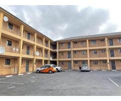 2 Bed Apartment in Grassy Park, Cape Town - 4