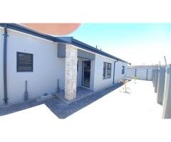 3 Bed House in Penlyn Estate Athlone Cape Flats, Cape Town - 5