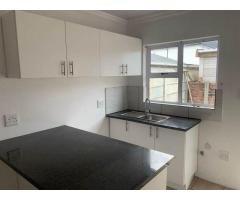 1 Bed Cluster in Surrey Estate Cape Flats, Cape Town