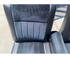 Bench seat with armrest - 4