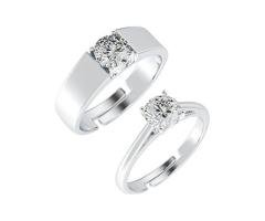 Celebrate the Festive Season with Classic Wedding Bands!