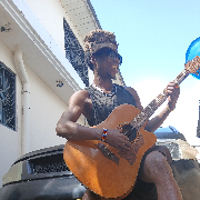 Kankebe Guitarist